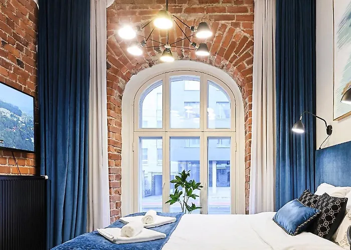 Urban-Glam City Centre Studio With A Gym And Terrace